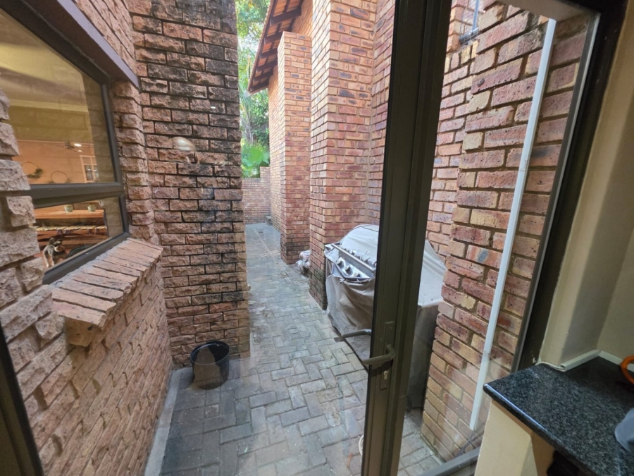 4 Bedroom Property for Sale in Bodorp North West